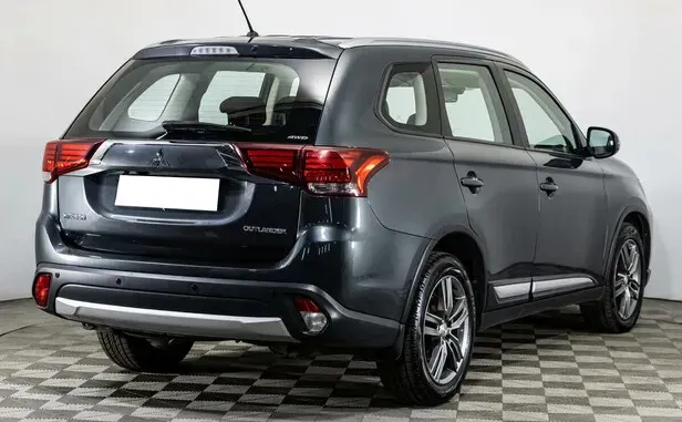 Mitsubishi Outlander, III Рестайлинг 2 — фото 2