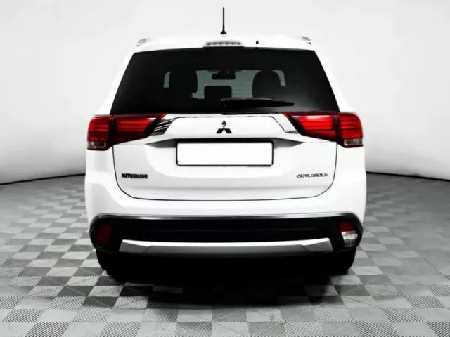Mitsubishi Outlander, III Рестайлинг 2 — фото 6
