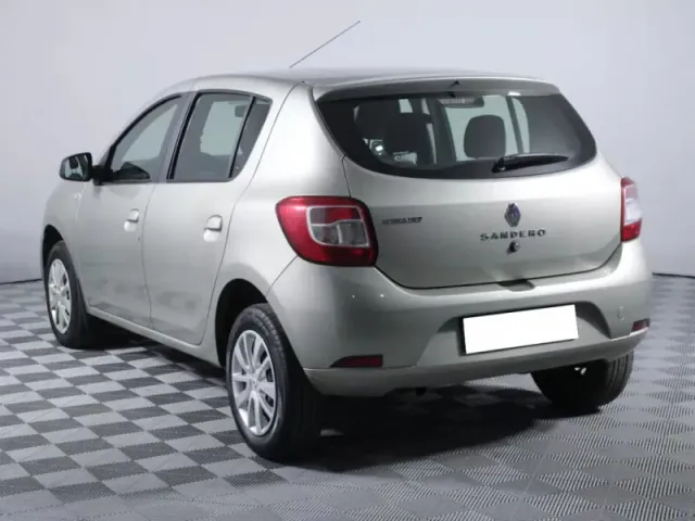 Renault Sandero, II Рестайлинг — фото 7