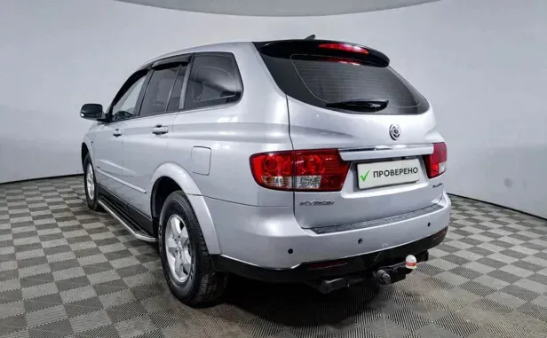 SsangYong Kyron, I Рестайлинг — фото 4