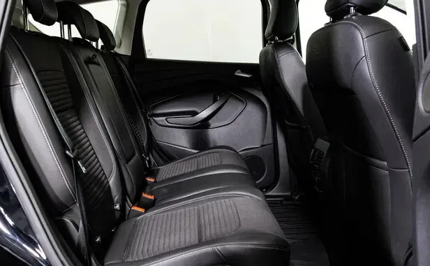 Ford Kuga, II Рестайлинг — фото 11