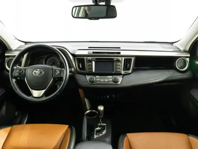 Toyota RAV4, IV (XA40) — фото 13