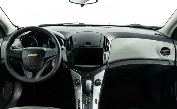 Chevrolet Cruze, I Рестайлинг — фото 5