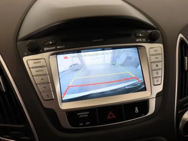 Hyundai ix35, I — фото 19