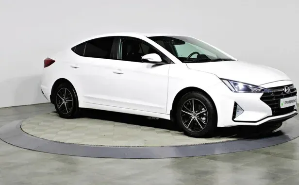 Hyundai Elantra, VI (AD) Рестайлинг — фото 3