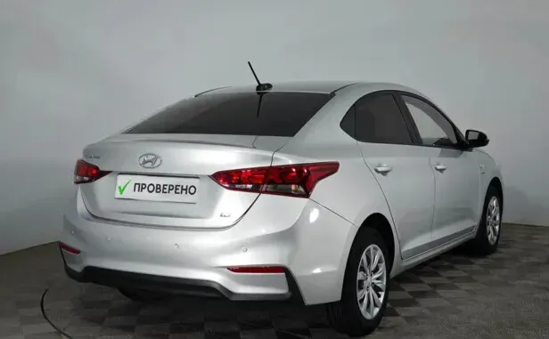 Hyundai Solaris, II — фото 10