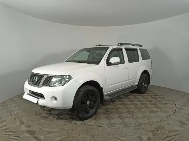 Nissan Pathfinder, III — фото 1