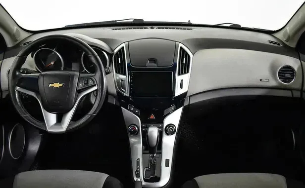 Chevrolet Cruze, I Рестайлинг — фото 5