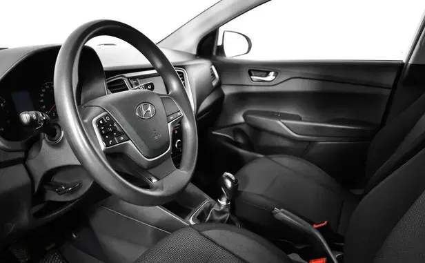 Hyundai Solaris, II Рестайлинг — фото 20