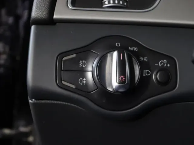 Audi A4, IV (B8) Рестайлинг — фото 16