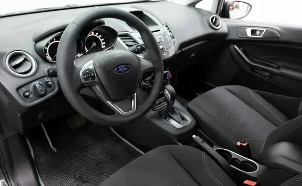 Ford Fiesta, Mk6 Рестайлинг — фото 7