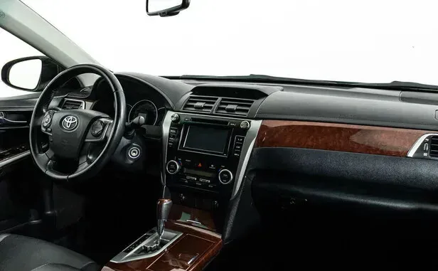 Toyota Camry, VII (XV50) — фото 5