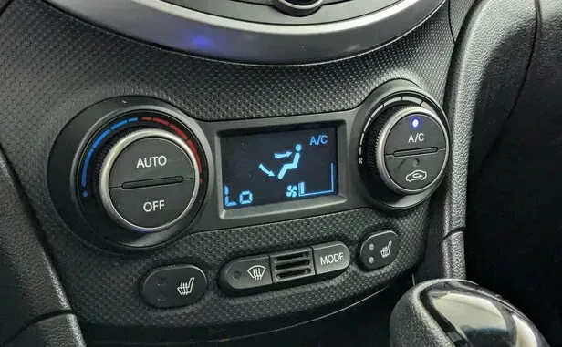Hyundai Solaris, I Рестайлинг — фото 7