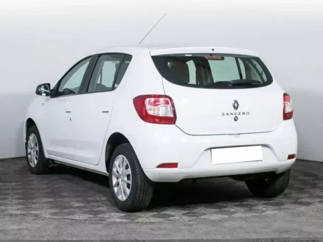 Renault Sandero, II Рестайлинг — фото 7