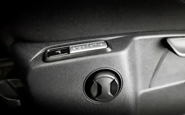 Volkswagen Tiguan, II — фото 12