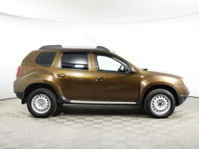 Renault Duster, I — фото 3