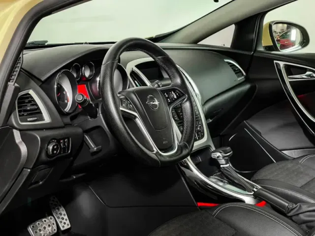 Opel Astra, J Рестайлинг — фото 14