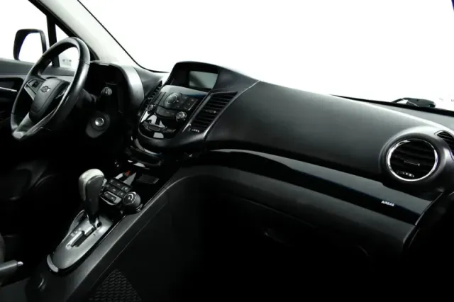 Chevrolet Orlando — фото 9