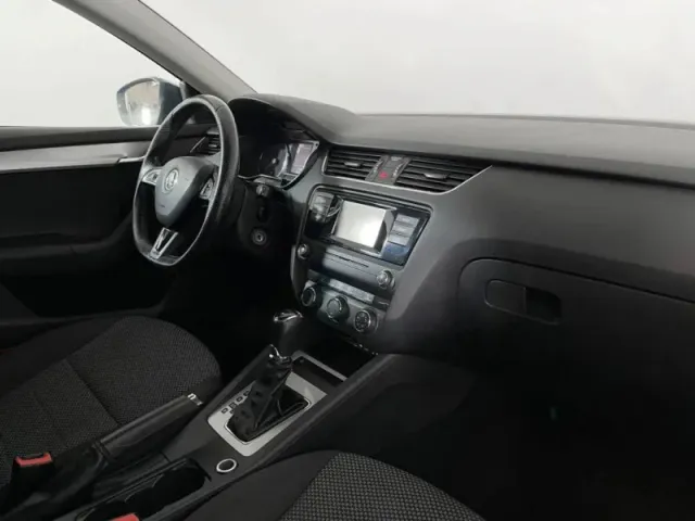 Skoda Octavia, III (A7) — фото 10