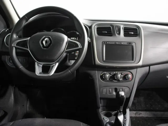 Renault Logan, II Рестайлинг — фото 14