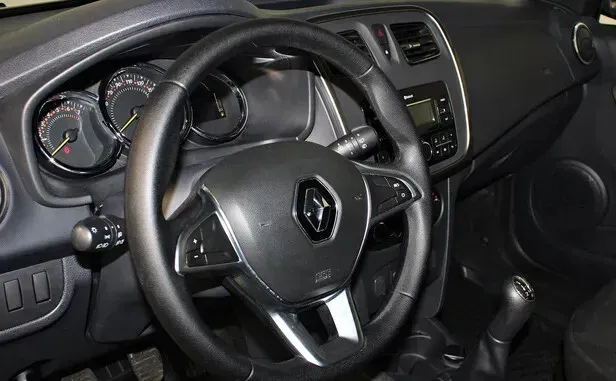Renault Sandero, II Рестайлинг — фото 6