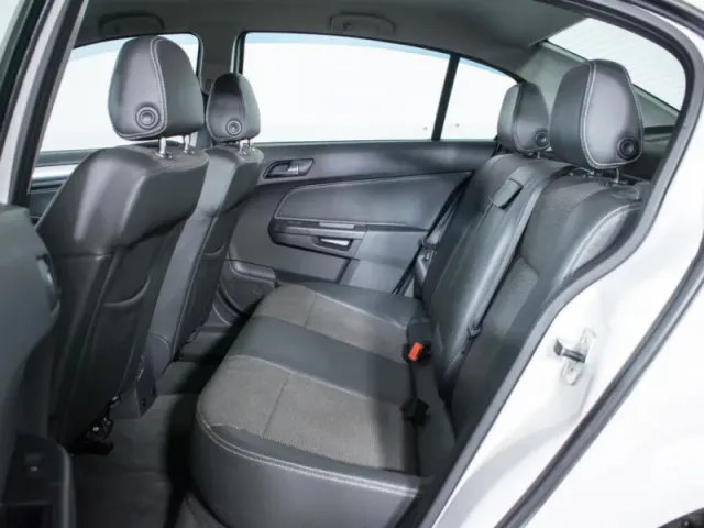 Opel Astra, H Рестайлинг — фото 11