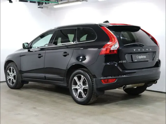 Volvo XC60, I — фото 7