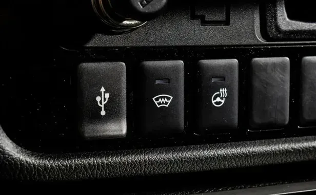 Mitsubishi Outlander, III Рестайлинг 3 — фото 14
