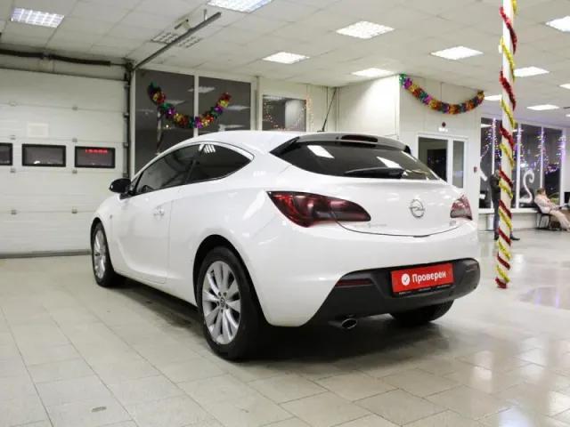 Opel Astra, J Рестайлинг — фото 4