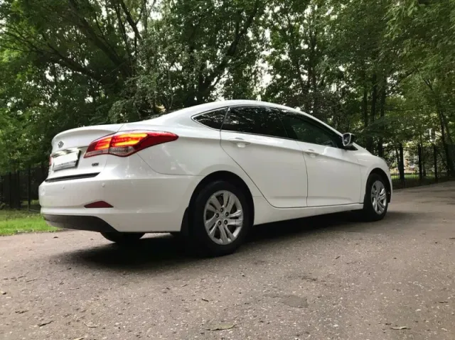 Hyundai i40, I — фото 4