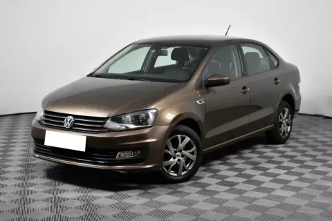 Volkswagen Polo, V Рестайлинг — фото 1