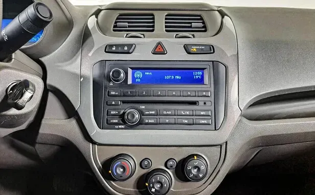 Chevrolet Cobalt, II Рестайлинг — фото 7