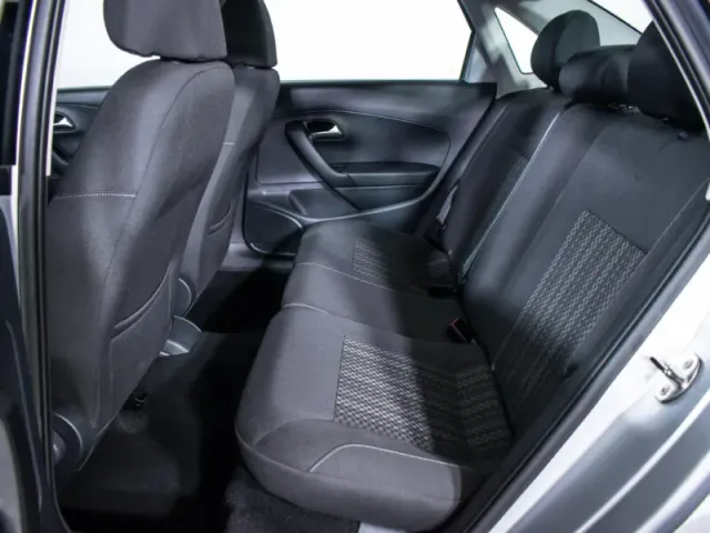 Volkswagen Polo, V Рестайлинг — фото 10