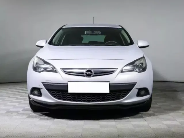 Opel Astra, J Рестайлинг — фото 2