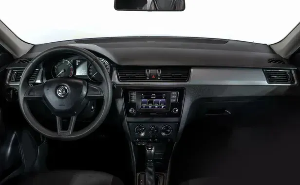 Skoda Rapid, I — фото 5