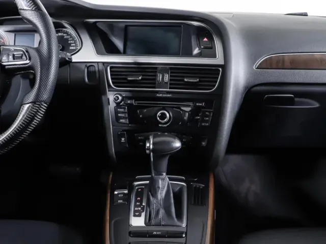 Audi A4, IV (B8) Рестайлинг — фото 16