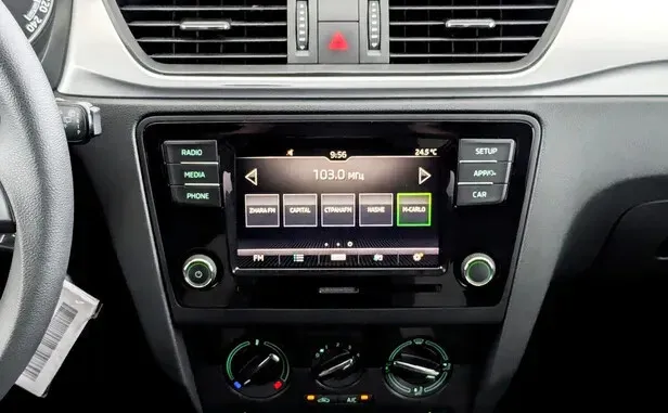 Skoda Rapid, I Рестайлинг — фото 9