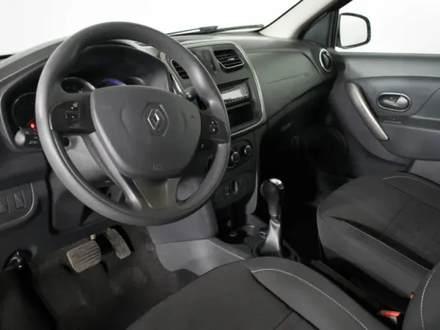 Renault Sandero, II Рестайлинг — фото 16