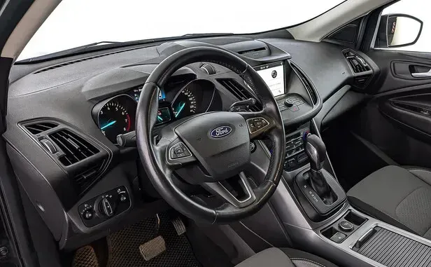 Ford Kuga, II Рестайлинг — фото 6