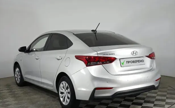 Hyundai Solaris, II — фото 12
