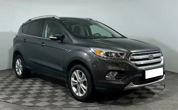 Ford Kuga, II Рестайлинг — фото 3