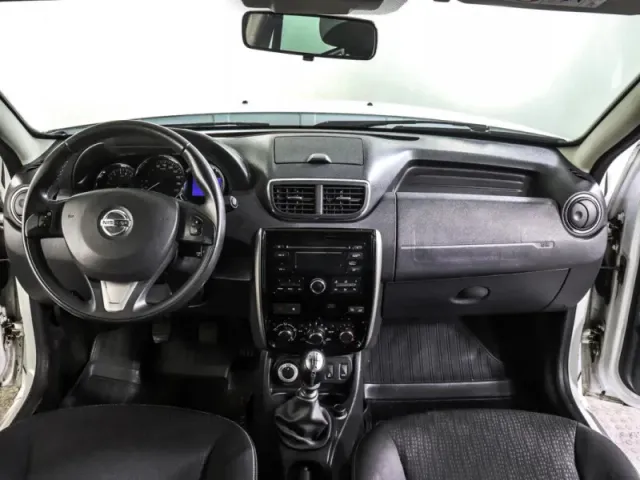 Nissan Terrano, III (D10) — фото 15