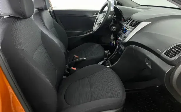 Hyundai Solaris, I Рестайлинг — фото 5