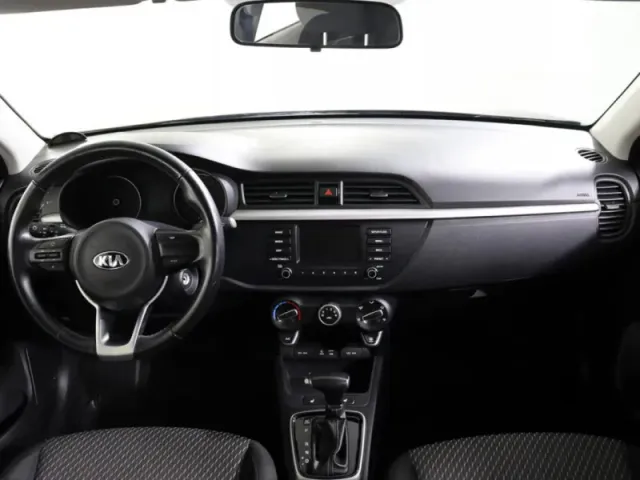 Kia Rio, IV — фото 17