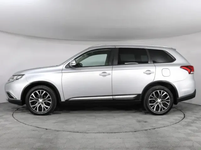 Mitsubishi Outlander, III Рестайлинг 2 — фото 8