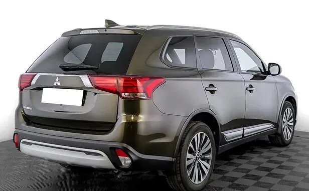 Mitsubishi Outlander, III Рестайлинг 3 — фото 2