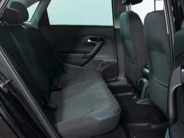 Volkswagen Polo, V Рестайлинг — фото 10