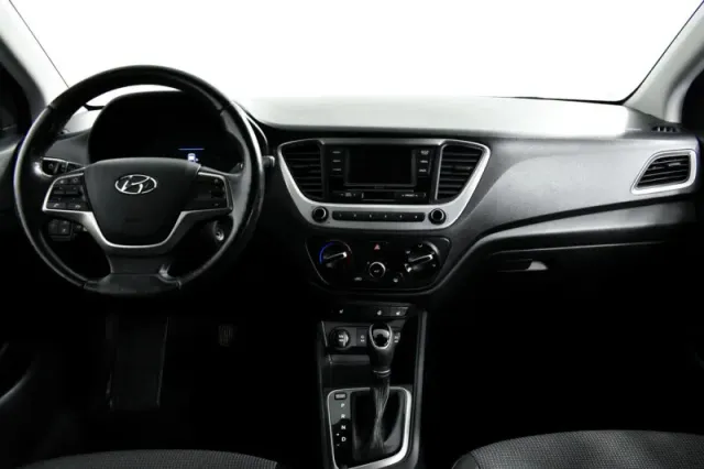 Hyundai Solaris, II — фото 12