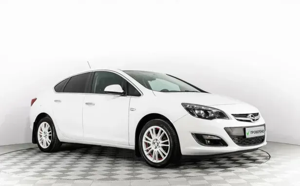 Opel Astra, J Рестайлинг — фото 3
