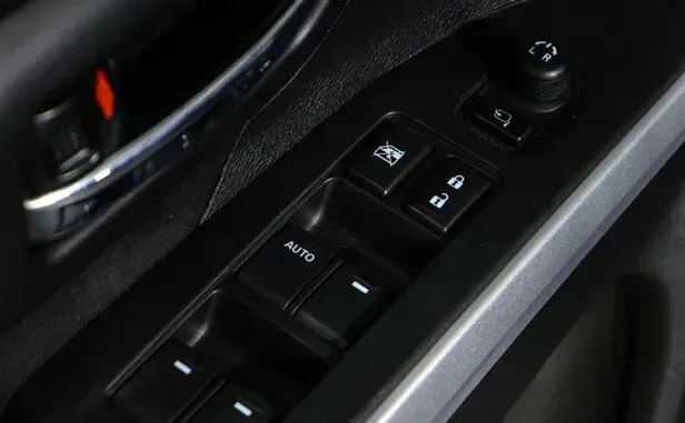 Suzuki SX4, II (S-Cross) Рестайлинг — фото 10